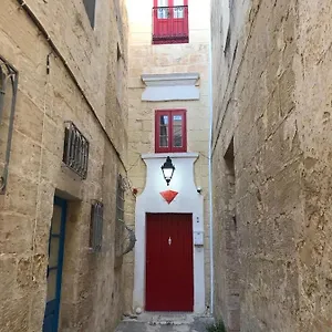 https://the-hidden-gem-boutique-hotel.qawrahotelsmalta.org